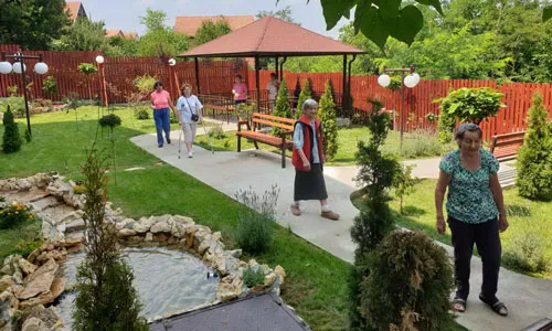 Dezorijentacija kod starijih osoba Dezorijentacija kod starijih osoba i podrška u sigurnom prostoru