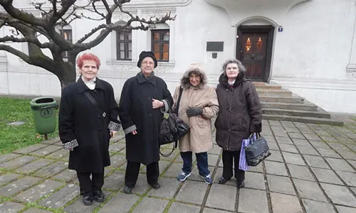 Prvih 7 dana u domu za stare Prvih 7 dana u domu za stare i adaptacija korisnika
